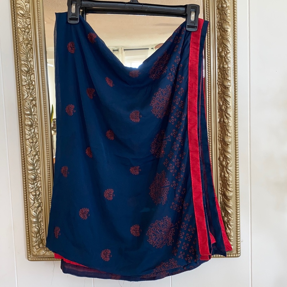 Embroidered Shawl‎